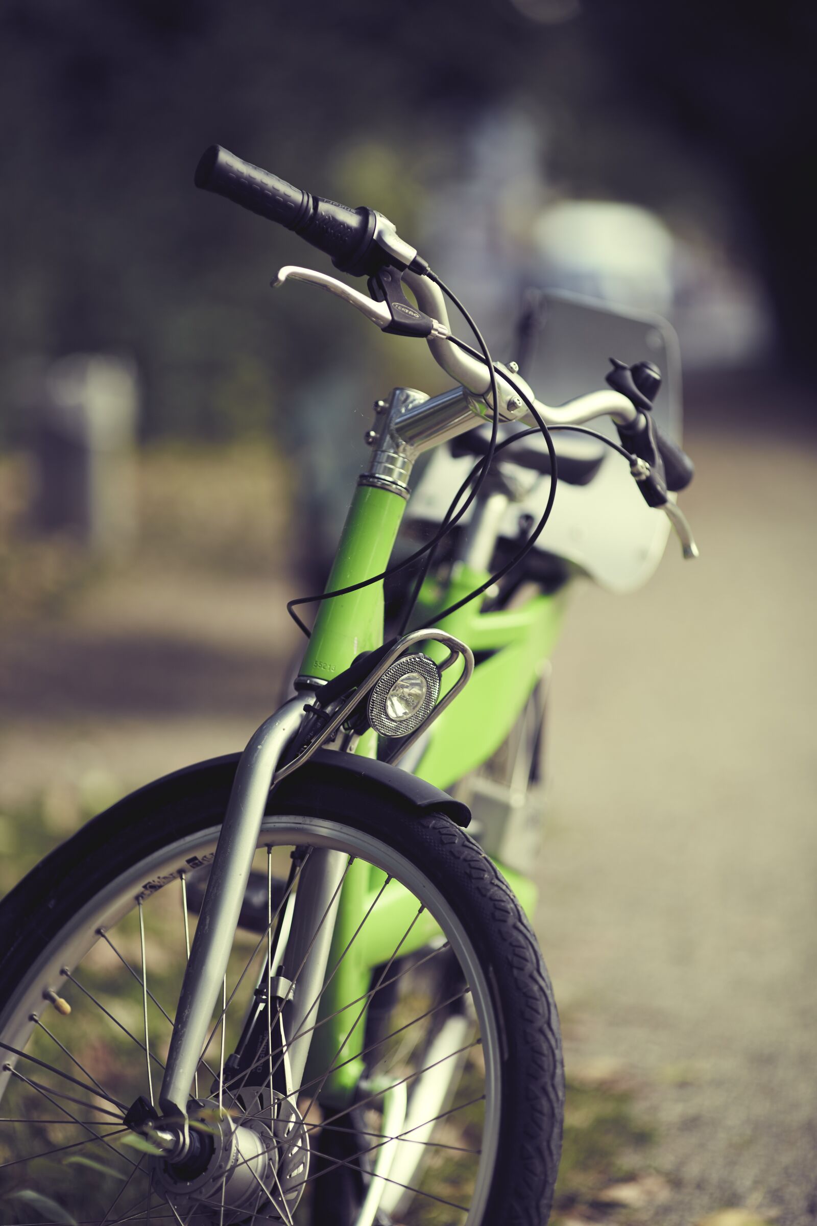 Canon EF 135mm F2L USM sample photo. Bike, rent, munich photography