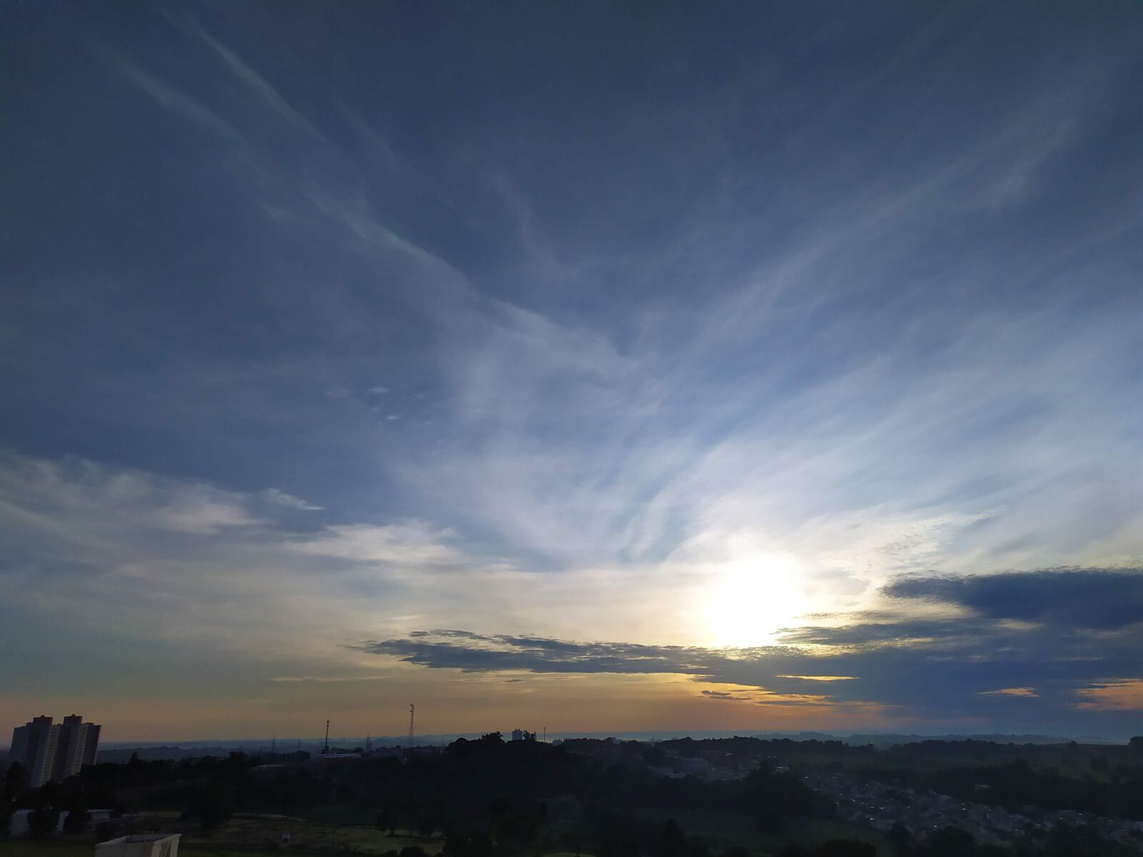 Xiaomi Redmi Note 7 sample photo. Sky, sol, dawn photography