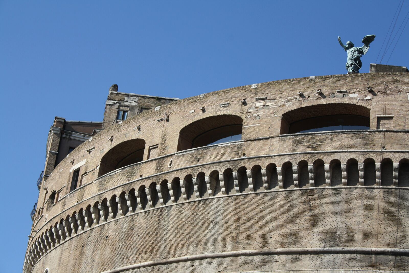 Canon EOS 1000D (EOS Digital Rebel XS / EOS Kiss F) sample photo. Rome, castle, tower photography