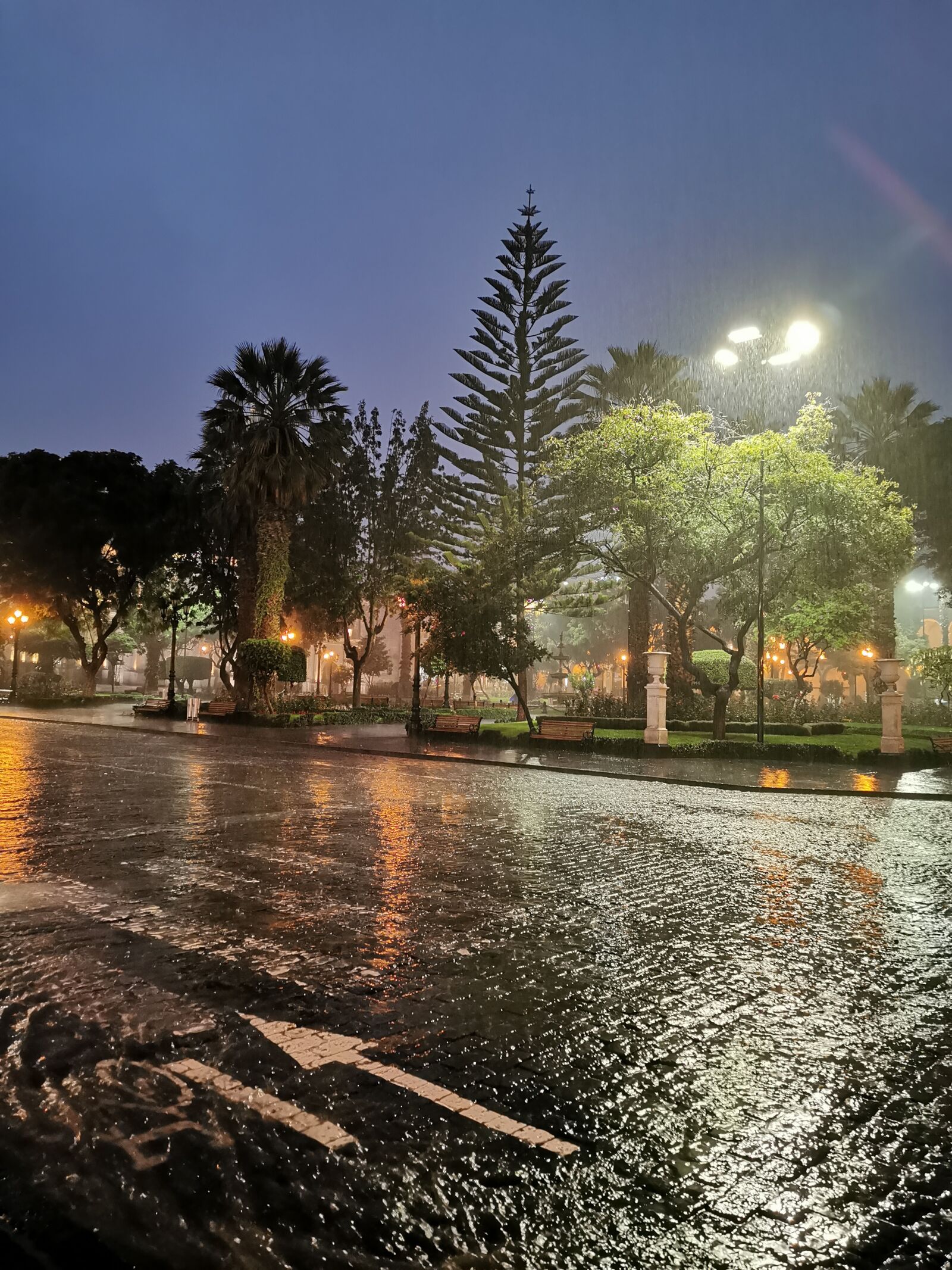 HUAWEI P30 Pro sample photo. Torrential rain, arequipa, night photography