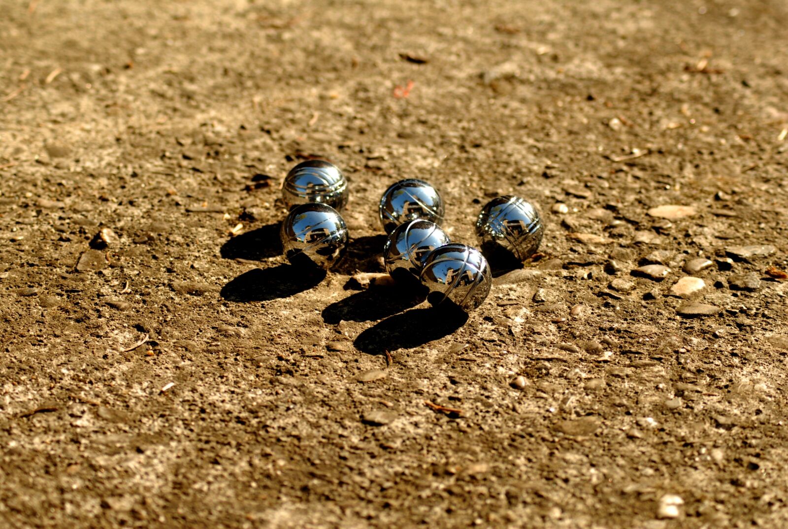 Nikon D200 sample photo. Fun, sphere, shadow photography