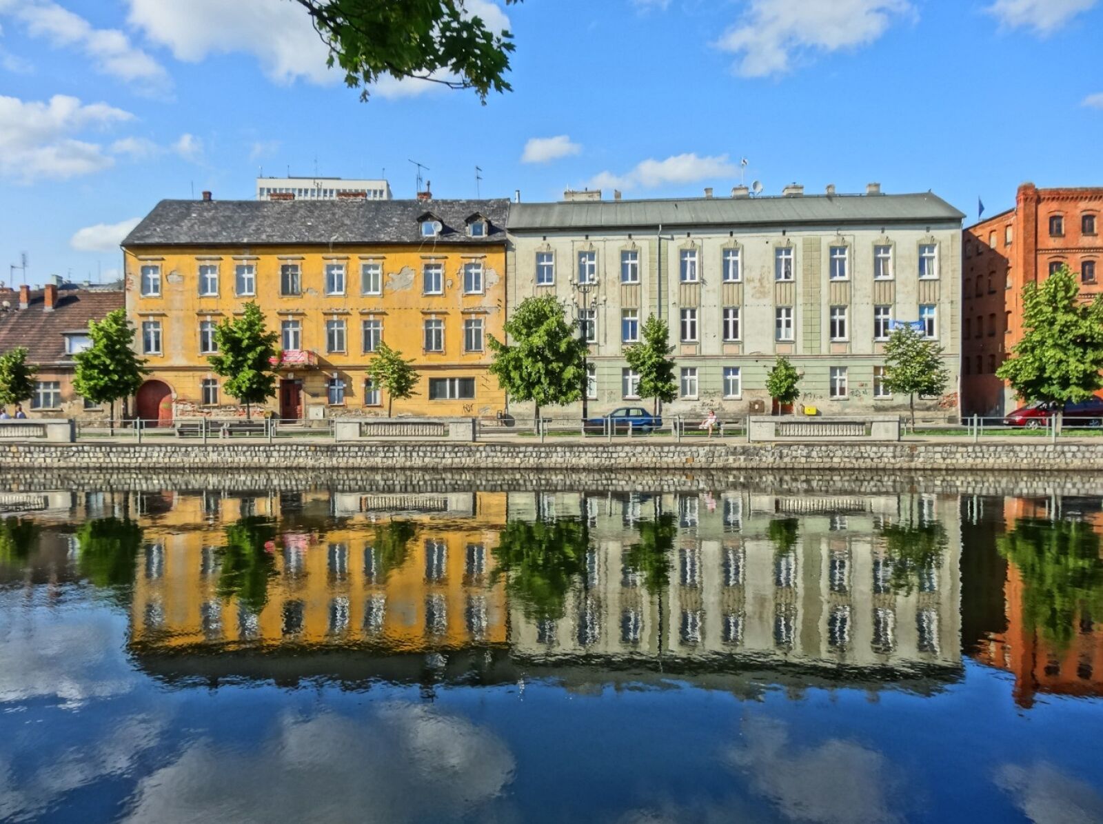 Sony Cyber-shot DSC-HX20V sample photo. Bydgoszcz, waterfront, embankment photography