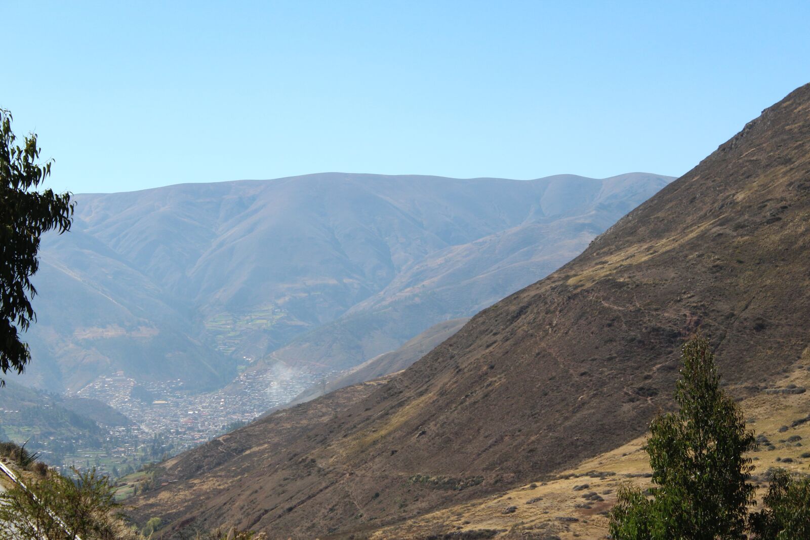 Canon EOS 1300D (EOS Rebel T6 / EOS Kiss X80) sample photo. Paisaje, naturaleza, sierra photography