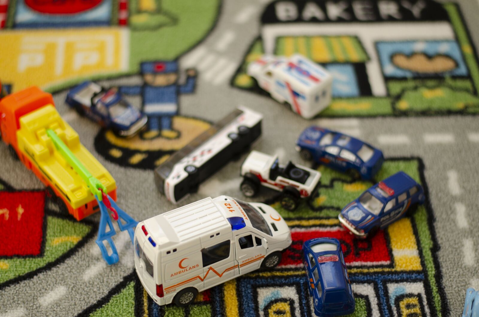 Nikon D7000 sample photo. Toy, ambulance, first aid photography