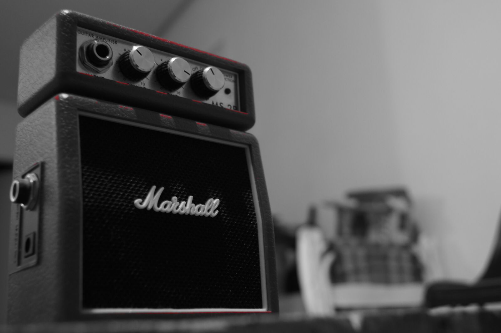 Sony DT 18-55mm F3.5-5.6 SAM II sample photo. Music, sound box, audio photography