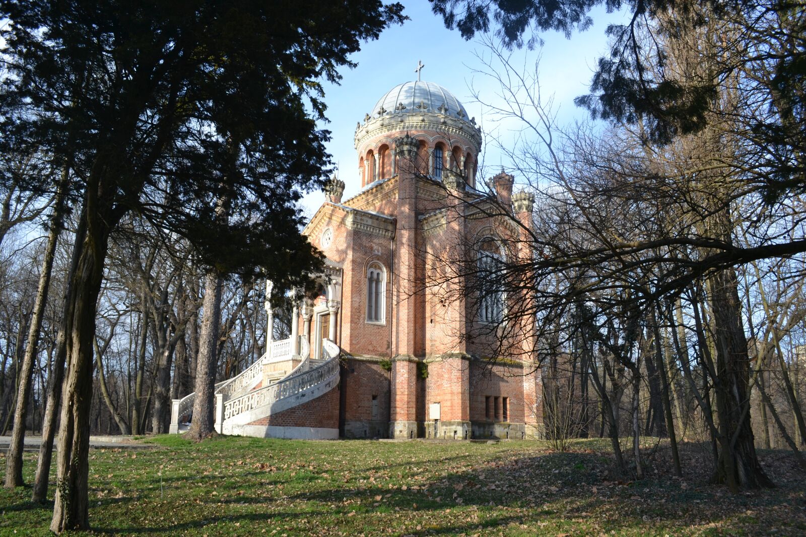 Nikon D3100 sample photo. Romania, ştirbey, chapel photography