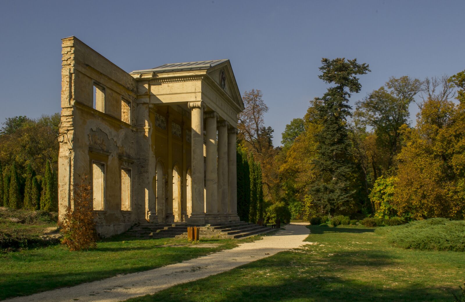 Nikon D3100 sample photo. Arboretum, hungary, lonely photography