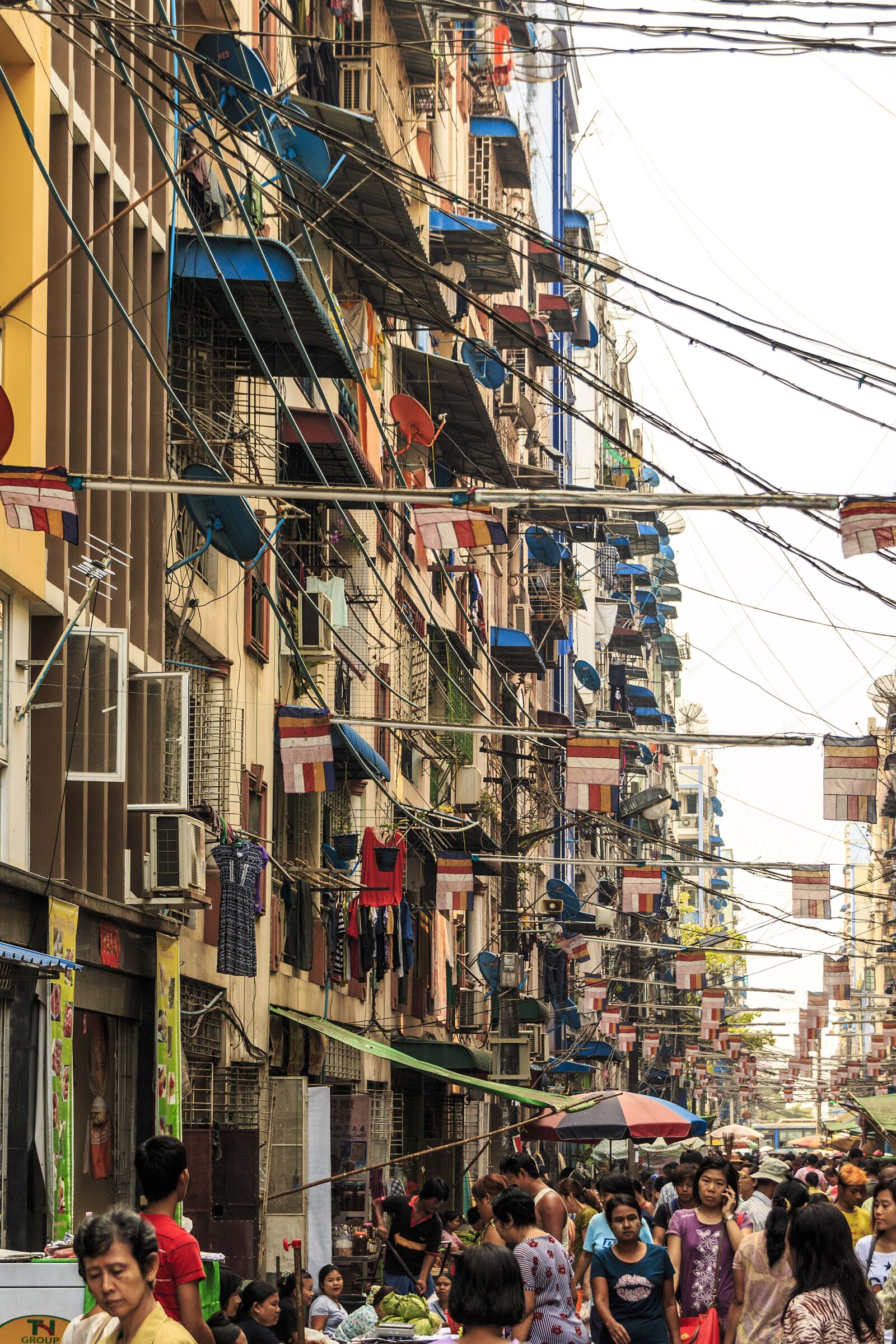 Canon EOS 70D sample photo. Burma, myanmar, rangoon photography