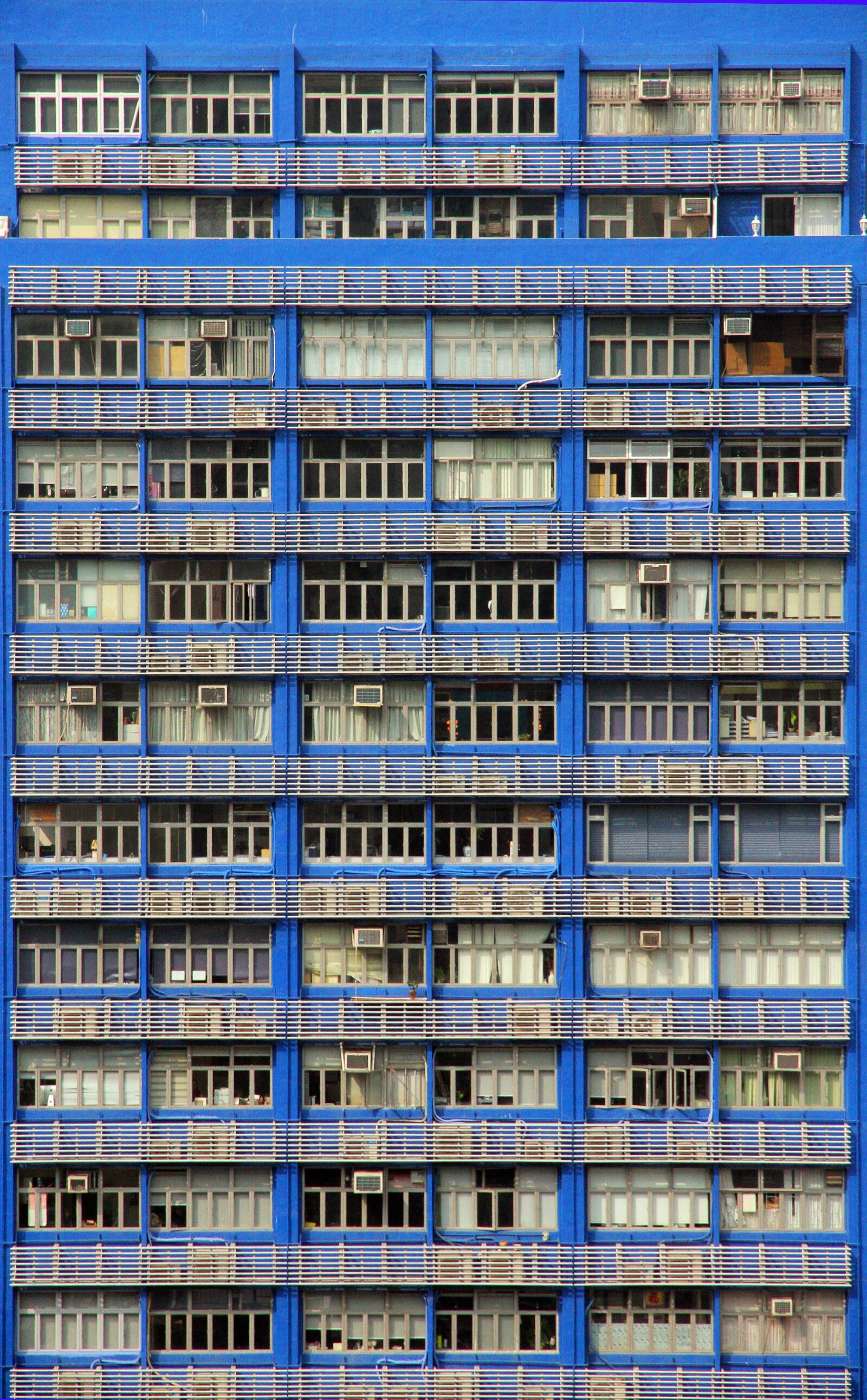 Canon EOS 7D sample photo. Balconies, condos, blue photography