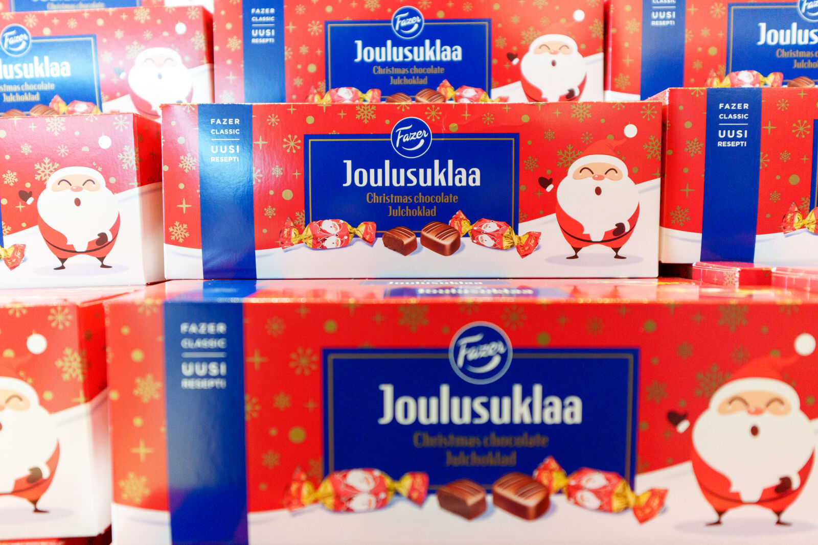 Sigma 10-18mm F2.8 DC DN sample photo. Christmas chocolade photography