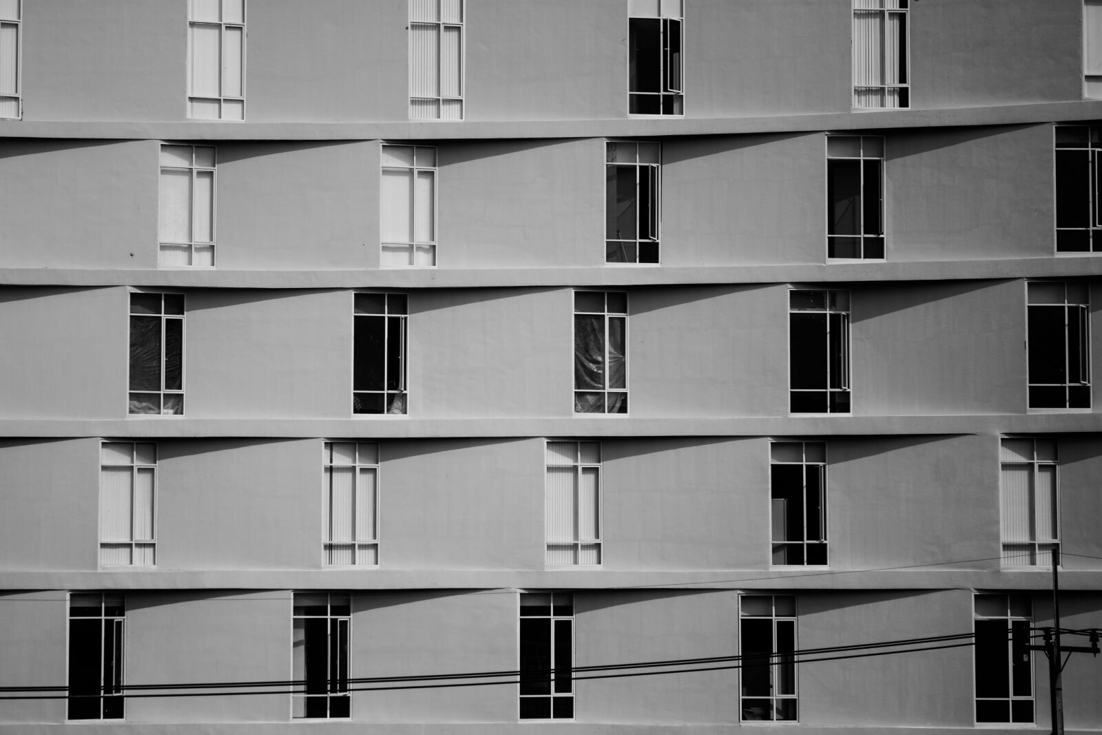 Canon EOS 500D (EOS Rebel T1i / EOS Kiss X3) sample photo. Architecture, window, apartment photography