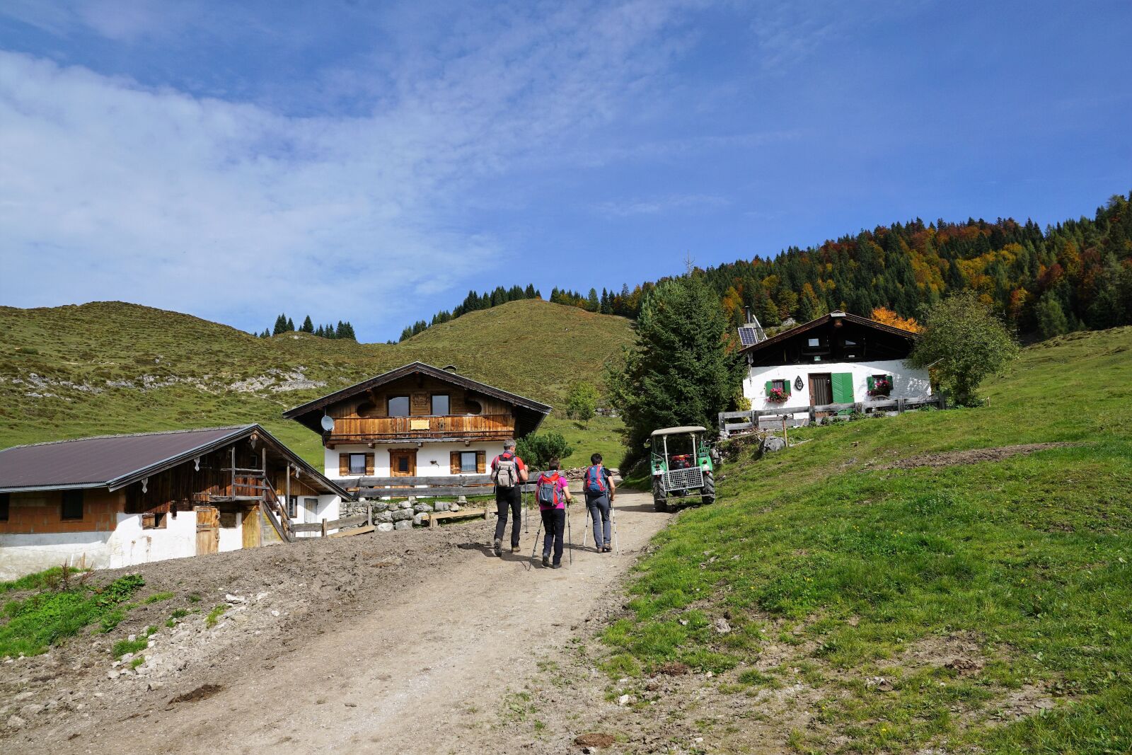 Sony ILCA-77M2 + Sony DT 16-50mm F2.8 SSM sample photo. Hike, kitzbühel, sky photography