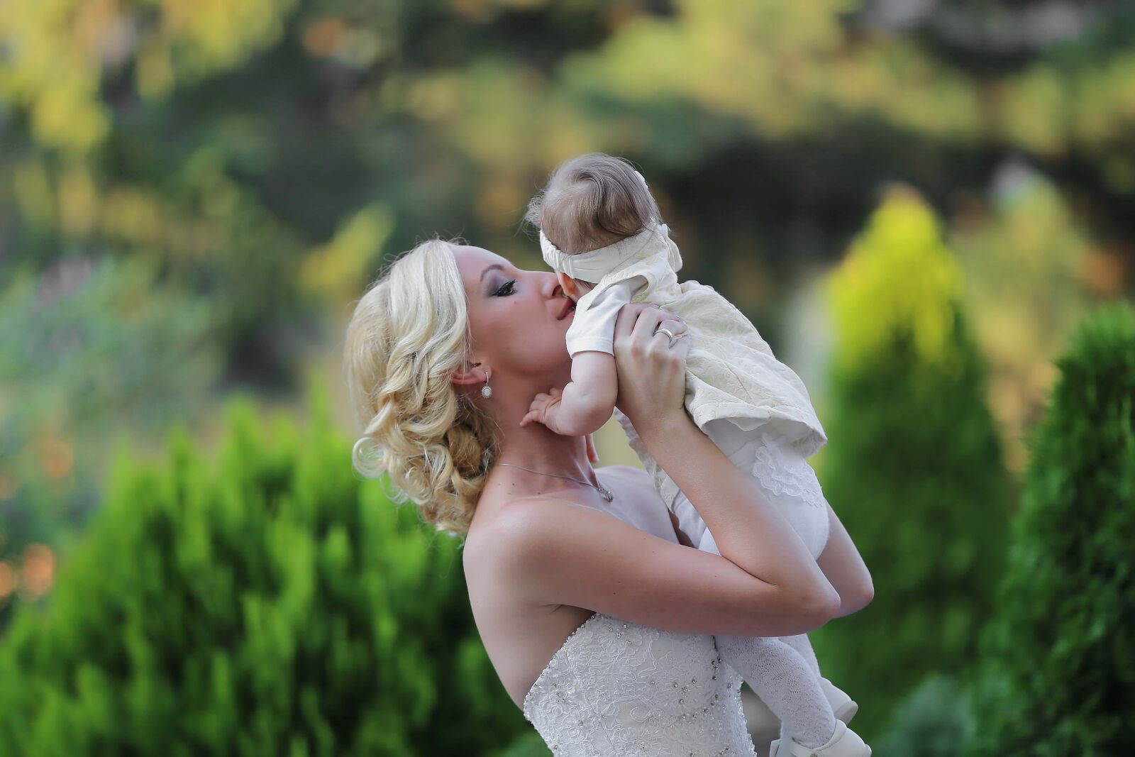 Canon EOS 6D sample photo. Maternity, toddler, motherhood, young photography