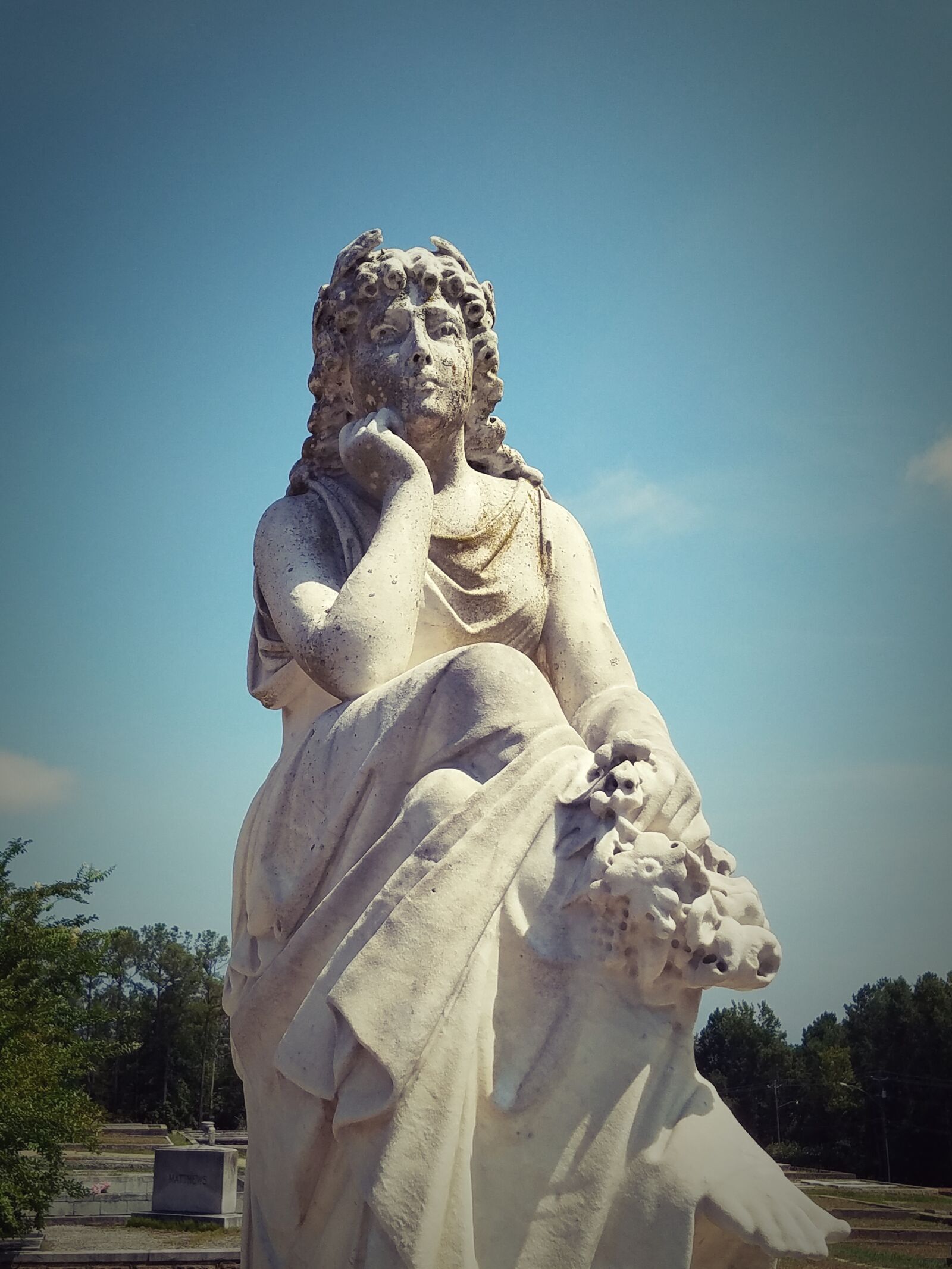 Samsung Galaxy S7 Active sample photo. Sculpture, statue, art photography