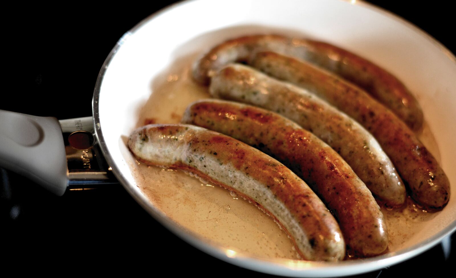 Nikon D610 sample photo. Bratwurst, sausage, pan photography