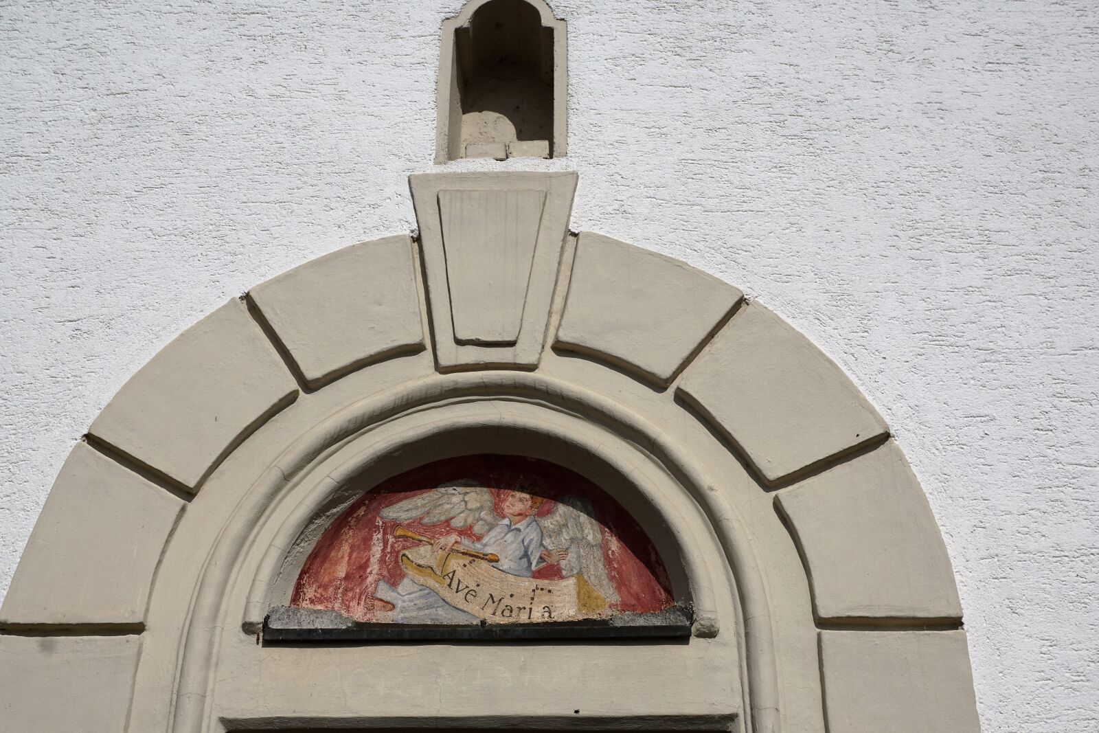 Sony ILCA-77M2 + Sony DT 16-50mm F2.8 SSM sample photo. Chapel, door, nendingen photography