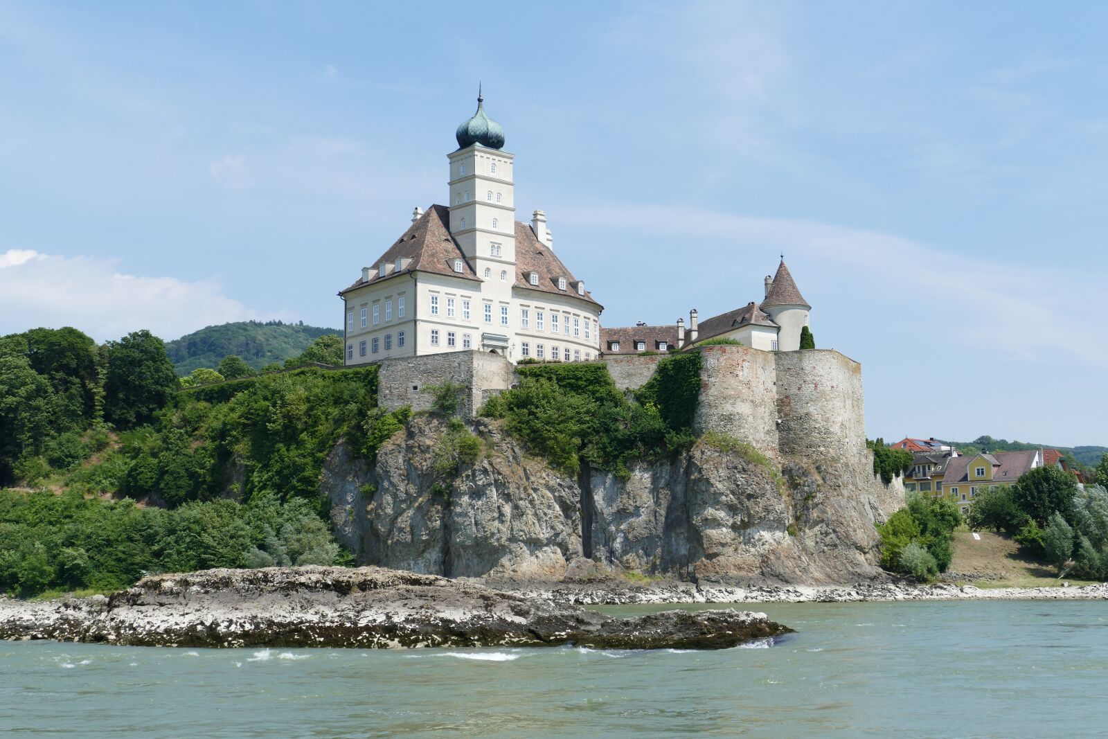 Panasonic Lumix DMC-FZ1000 sample photo. Wachau, austria, lower austria photography