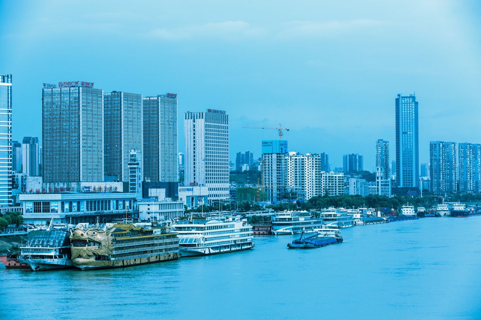 Canon EOS 5D Mark III sample photo. Yichang panoramic, riverside, tall photography