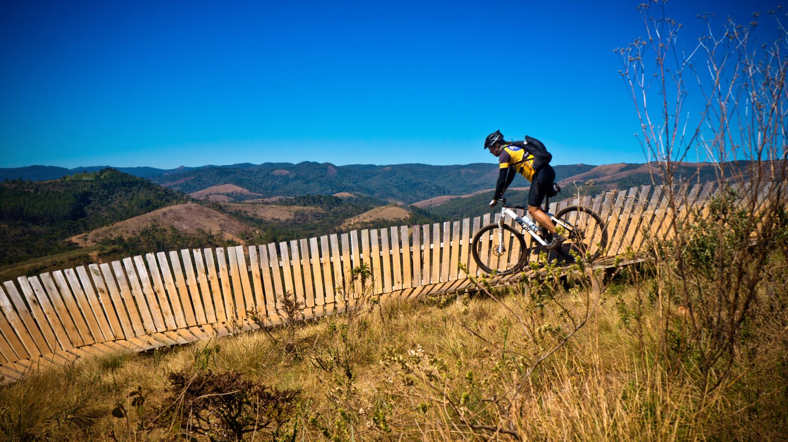 Sony Alpha a3000 sample photo. Mountain, trail, singletrack photography