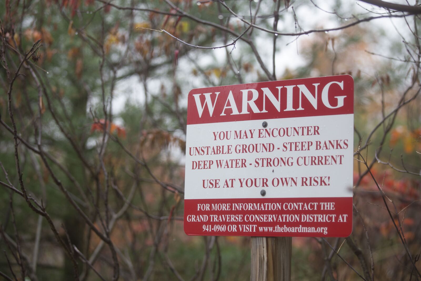 Canon EOS 6D sample photo. Warning, sign, rustic photography