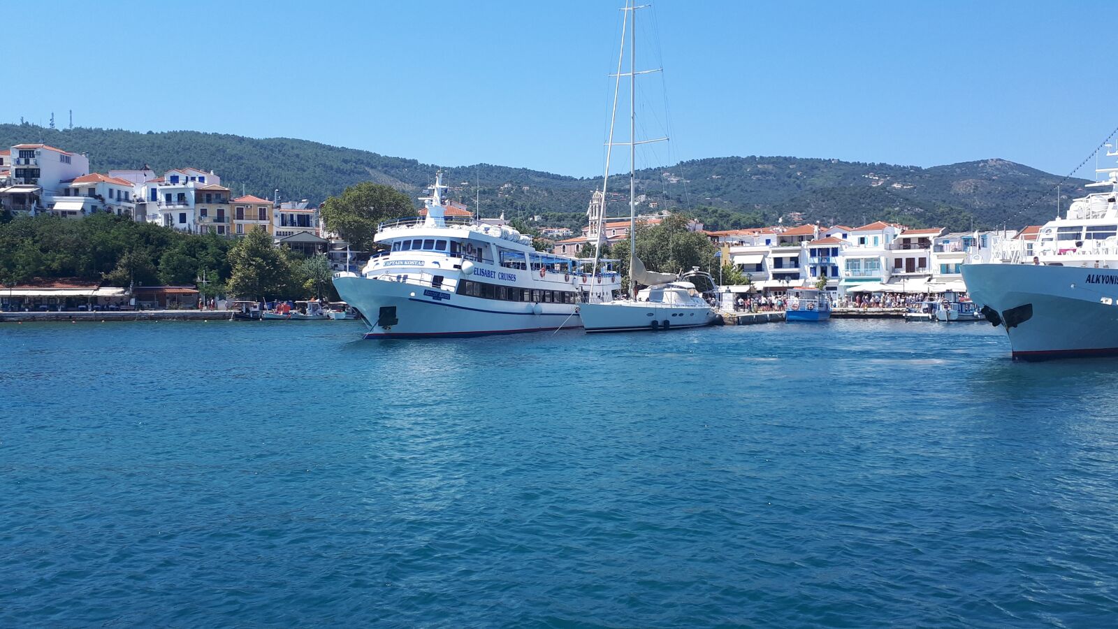 Samsung Galaxy A5(2017) sample photo. Island, greece, summer photography