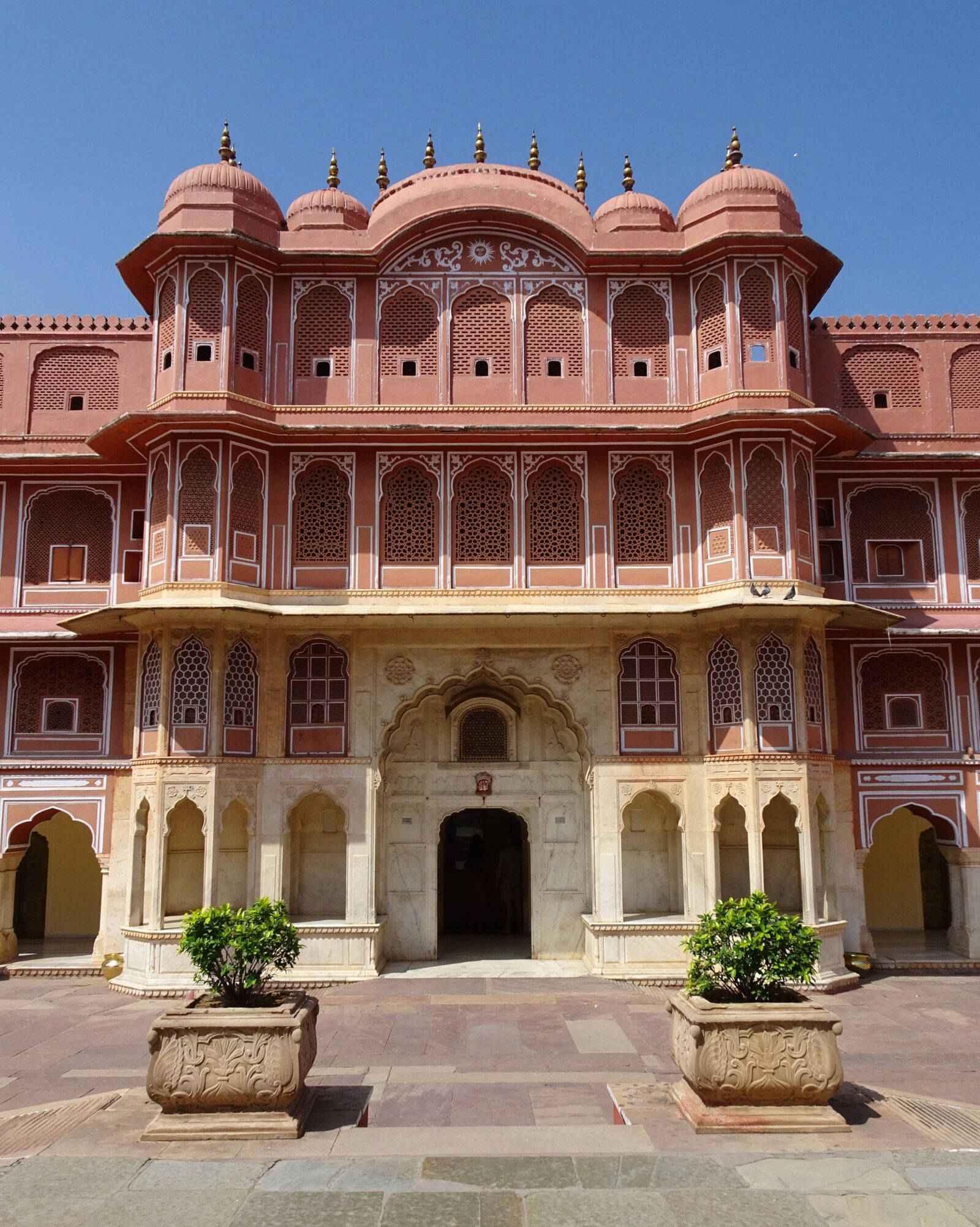 Sony Cyber-shot DSC-HX90V sample photo. City palace, architecture, landmark photography