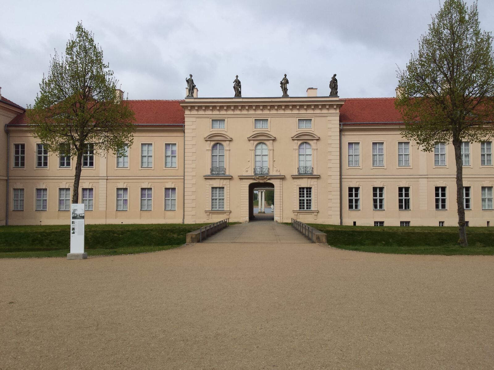 Samsung Galaxy S4 sample photo. Castle, schlossgarten, places of photography