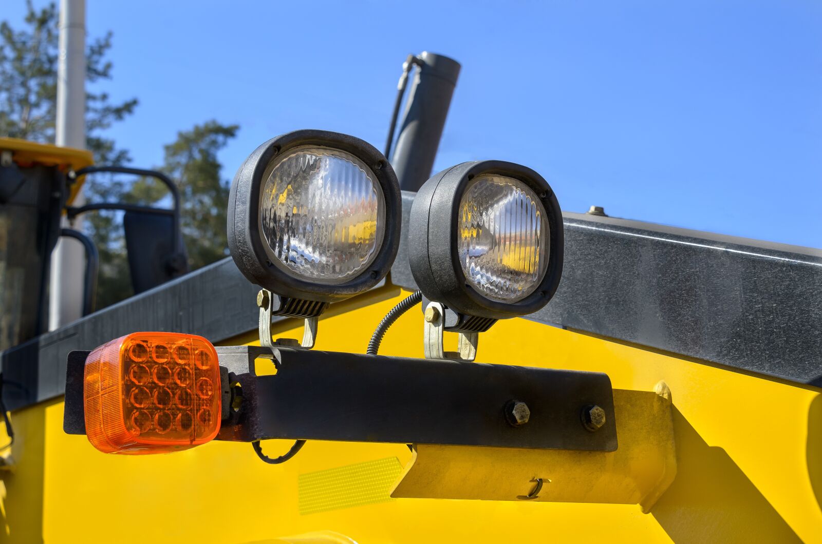 Nikon D7000 sample photo. Cars, transportation, headlight photography
