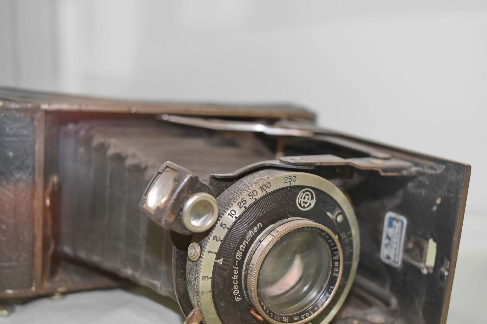 Nikon D5500 sample photo. History, lens, old, zoom photography