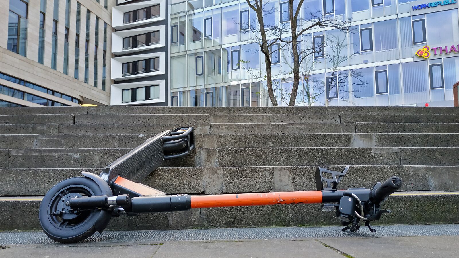 Xiaomi Redmi Note 5 sample photo. E scooter, electric scooter photography