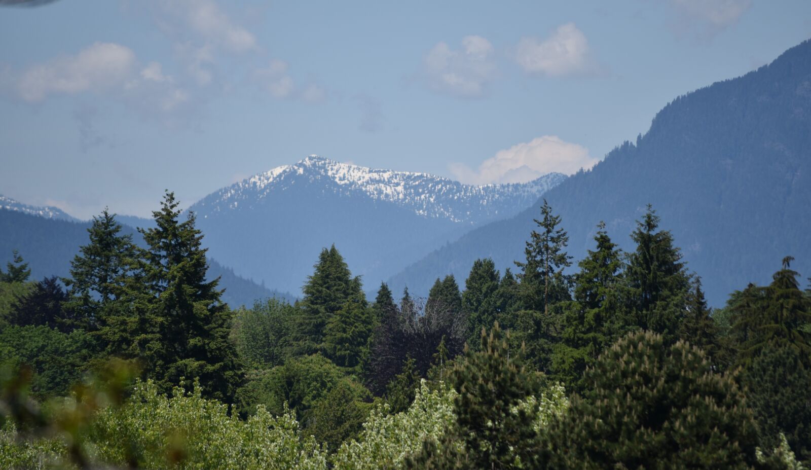 Nikon D5600 sample photo. Mountains, landscape, valley photography