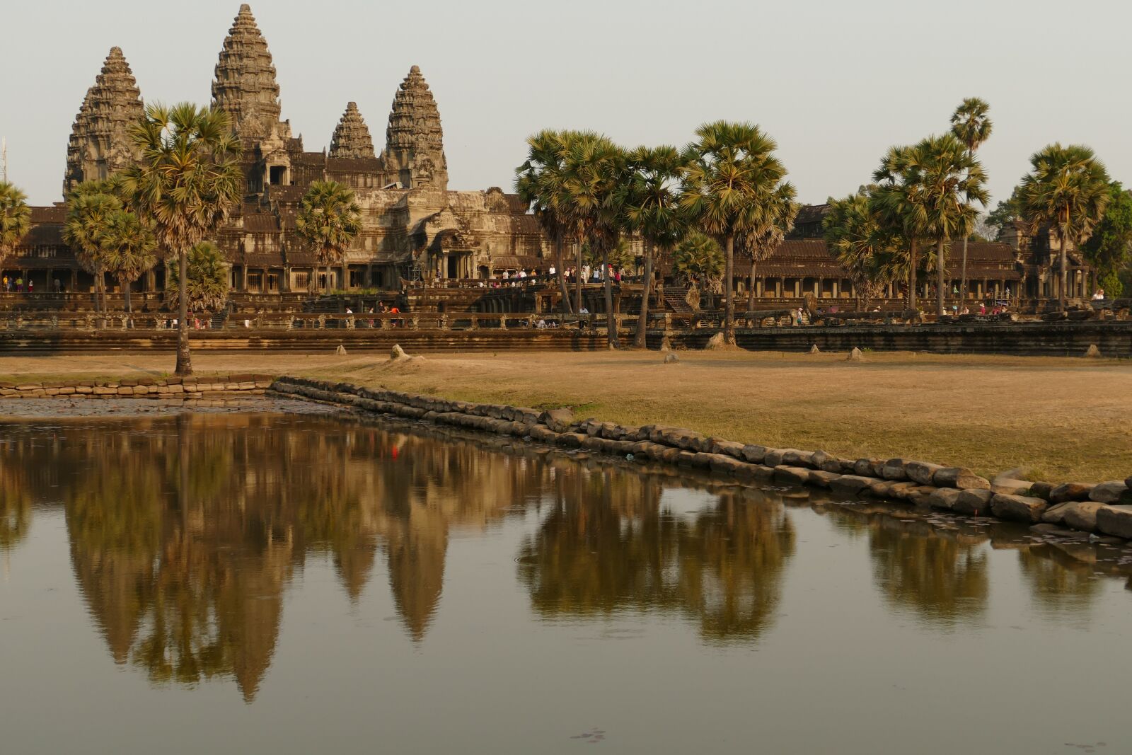 Panasonic Lumix DMC-FZ1000 sample photo. Angkor, angkor wat, cambodia photography