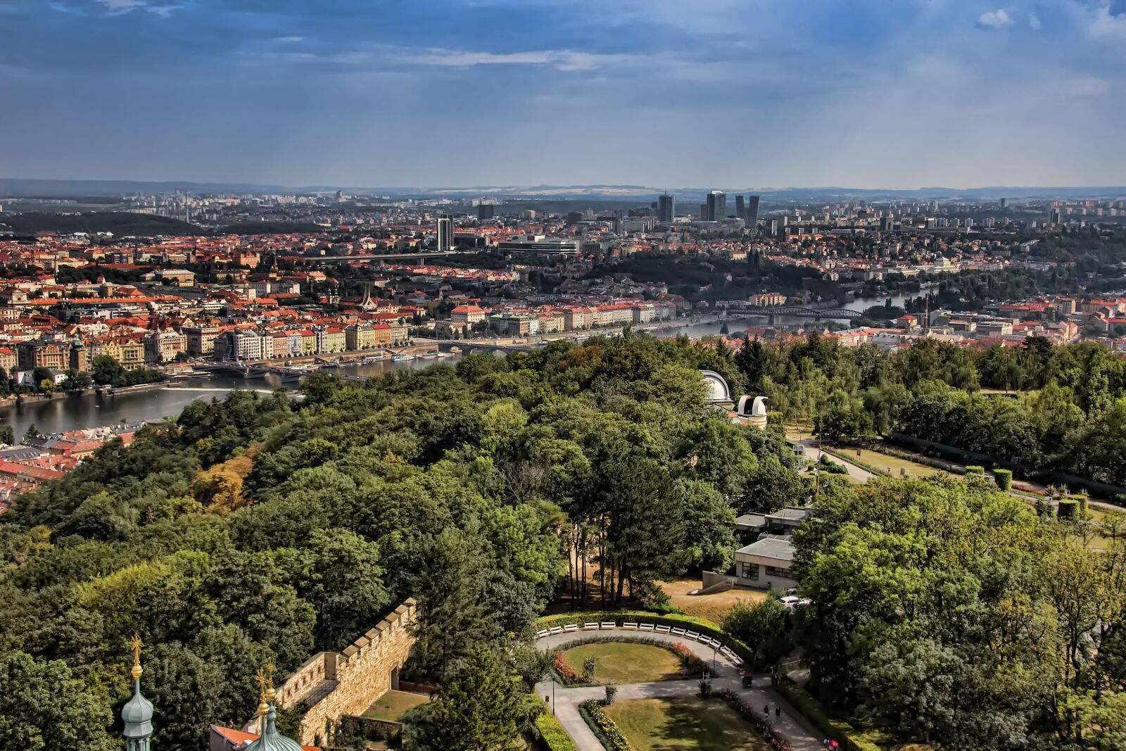 Canon EOS 600D (Rebel EOS T3i / EOS Kiss X5) sample photo. Prague, czech, hradcany photography