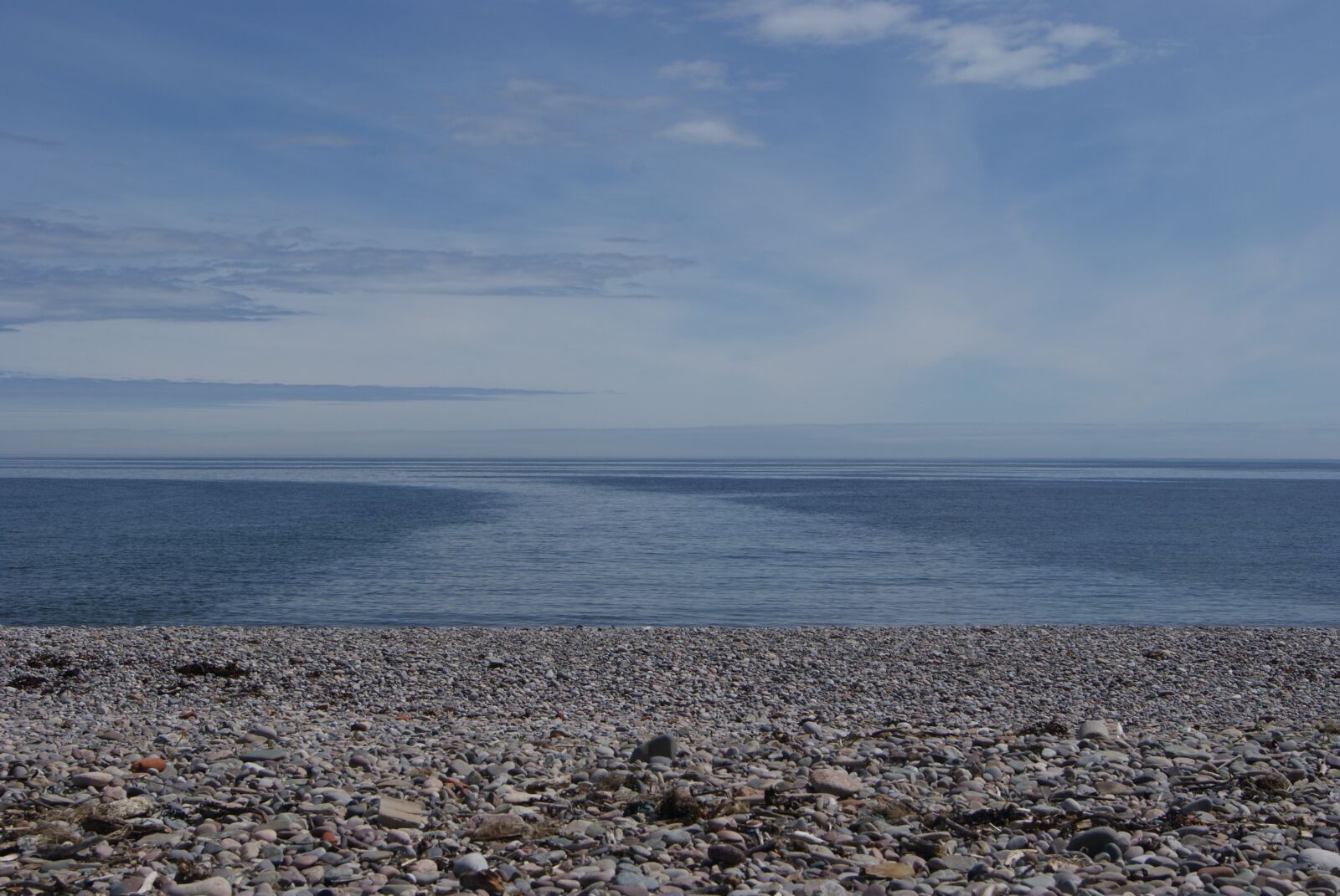 Sony Alpha DSLR-A230 sample photo. Sea, sky, beach photography