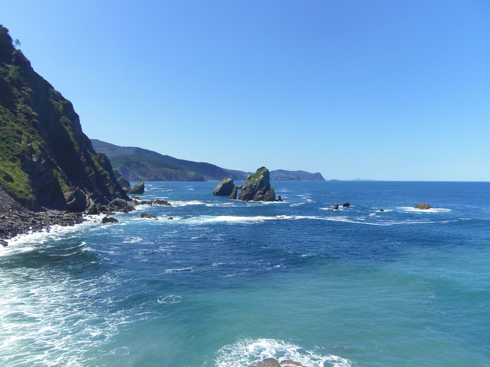 Pentax Optio S1 sample photo. Sea, landscape, bilbao photography