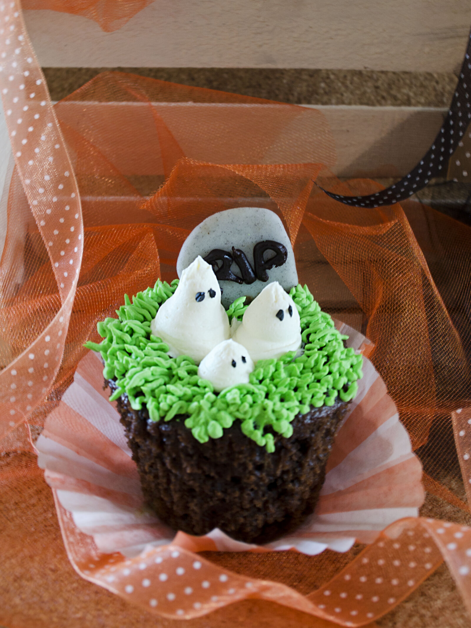 Nikon D5100 sample photo. Chocolate, cupcake, decoracion, dia photography