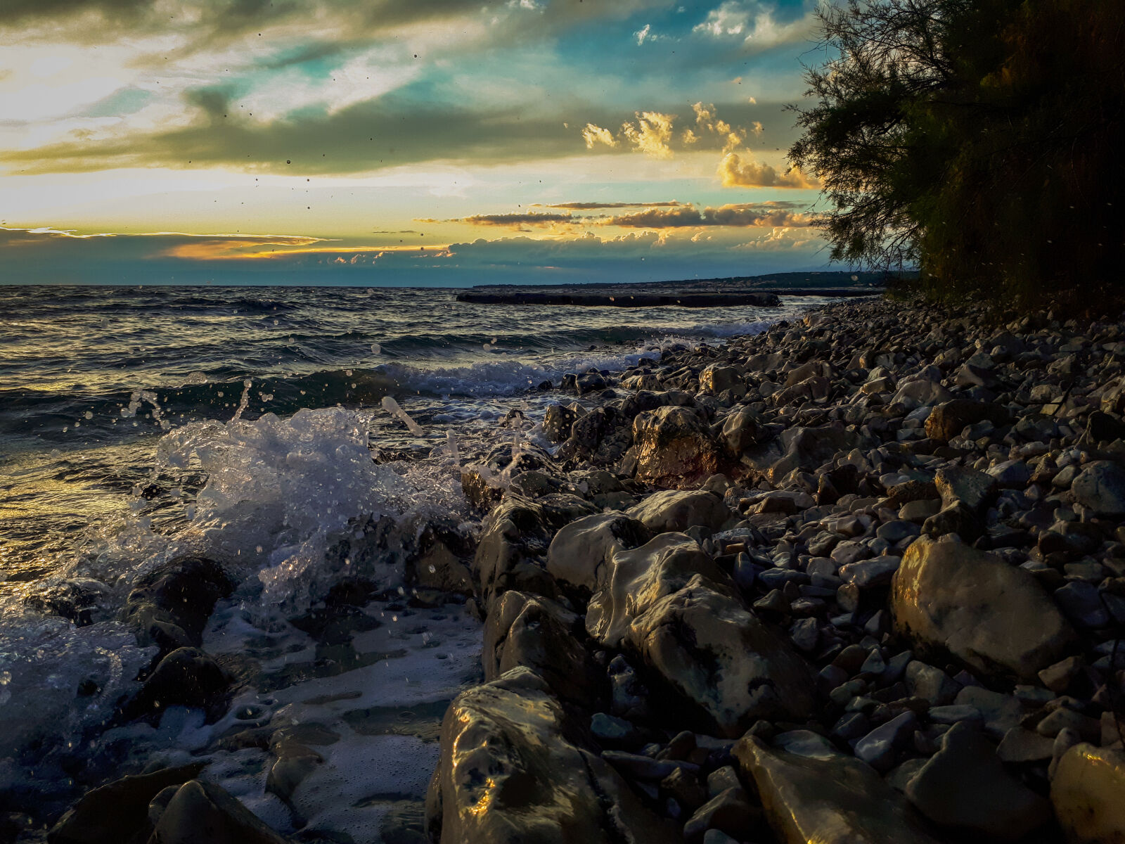 Samsung Galaxy A5(2017) sample photo. Sea, sunset photography