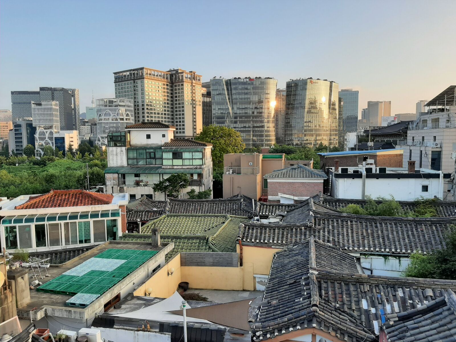 Samsung SM-A505F sample photo. Seoul, building, korea photography