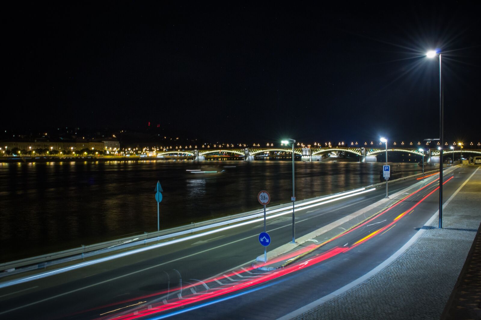 Nikon D3100 sample photo. Budapest, night, road photography