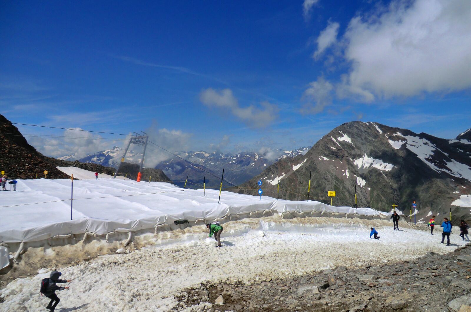 CASIO EX-H5 sample photo. Stubai glacier, austria, glacier photography