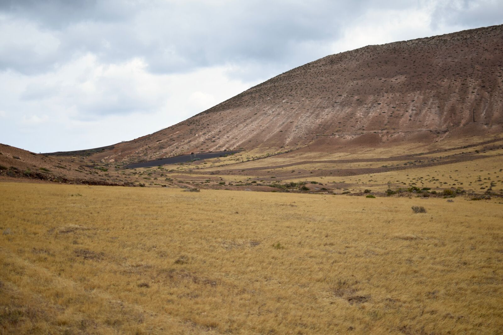 Nikon D5300 sample photo. Lanzarote, volcano, prado photography