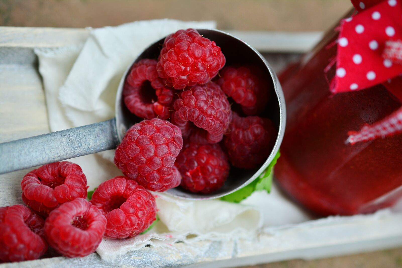 Nikon D5200 sample photo. Raspberries, berries, fruits photography