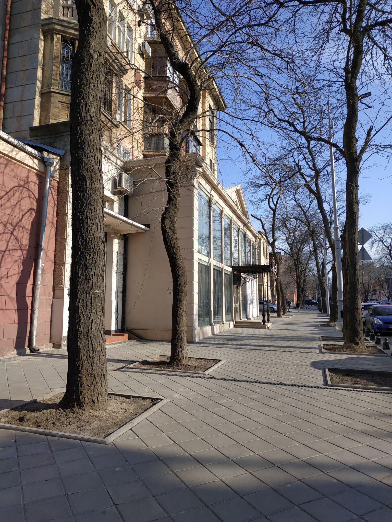 Xiaomi Redmi Note 5 sample photo. Odessa, street in the photography