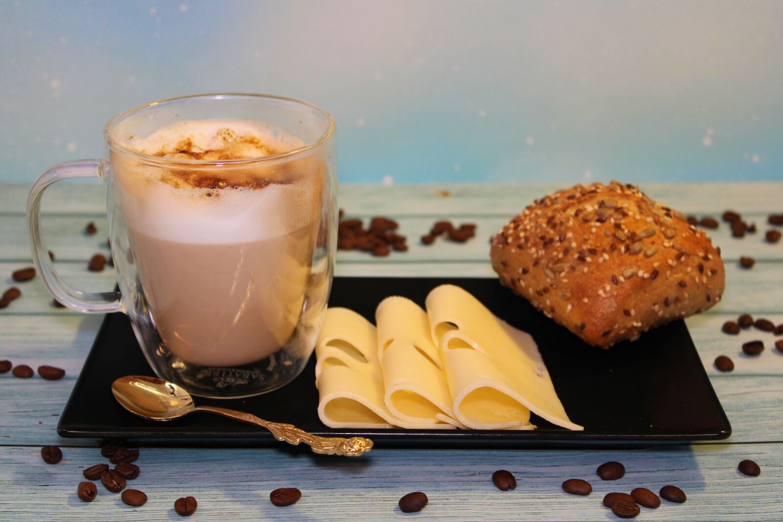 Canon EOS 2000D (EOS Rebel T7 / EOS Kiss X90 / EOS 1500D) sample photo. Coffee, roll, breakfast photography