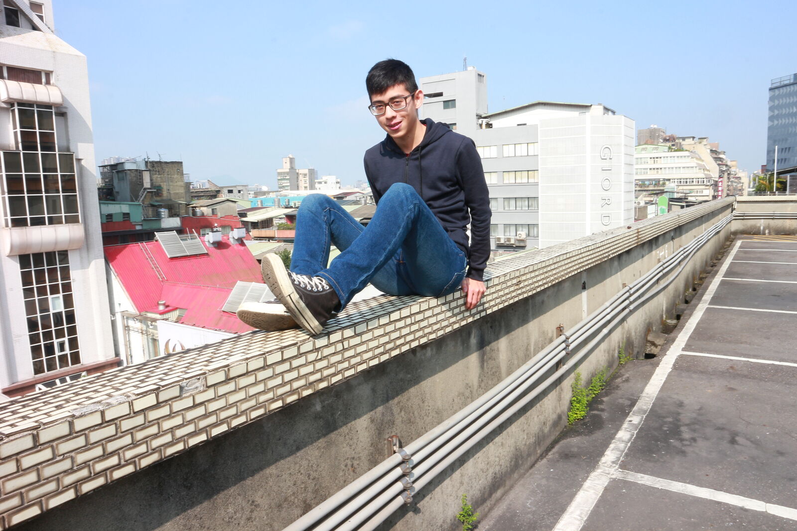 Canon EOS M sample photo. Portrait, of, smiling, man photography
