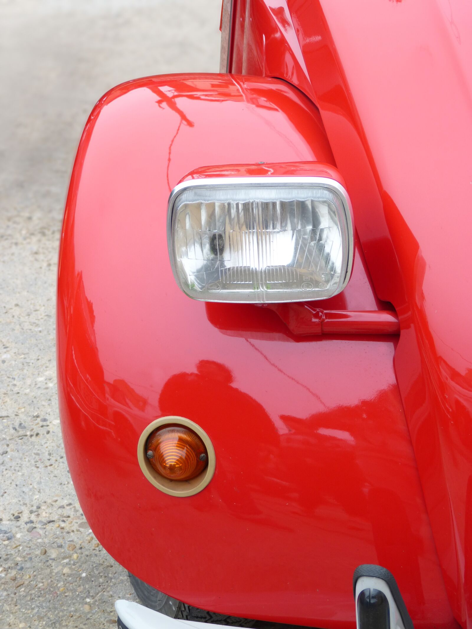Panasonic DMC-FZ62 sample photo. Car, old, classic photography
