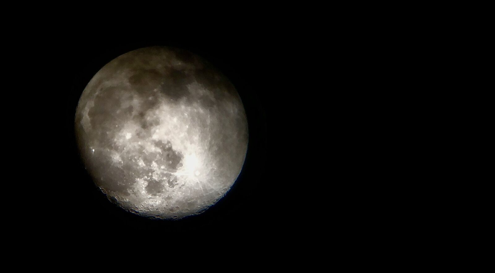 Apple iPhone X + iPhone X back dual camera 4mm f/1.8 sample photo. Moon, space, universe photography