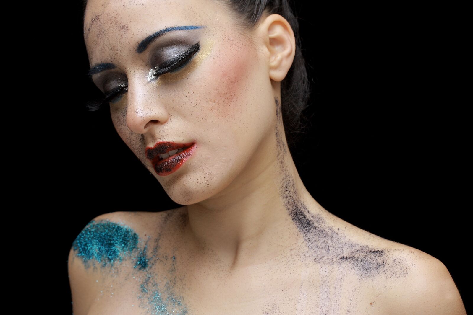 Canon EOS 40D sample photo. Paint, model, fashion shoot photography