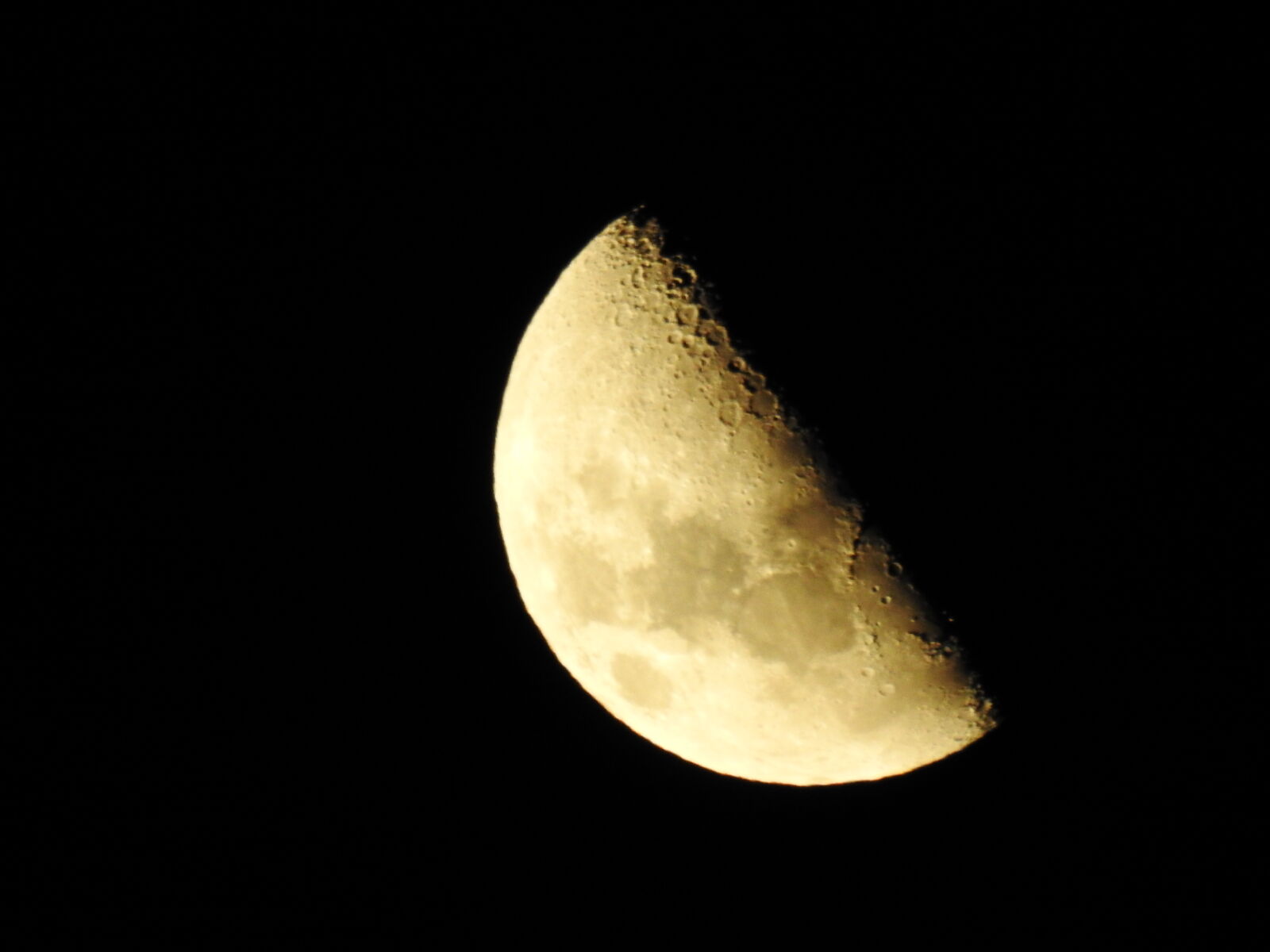 Nikon Coolpix P900 sample photo. Half, moon, moon, phases photography