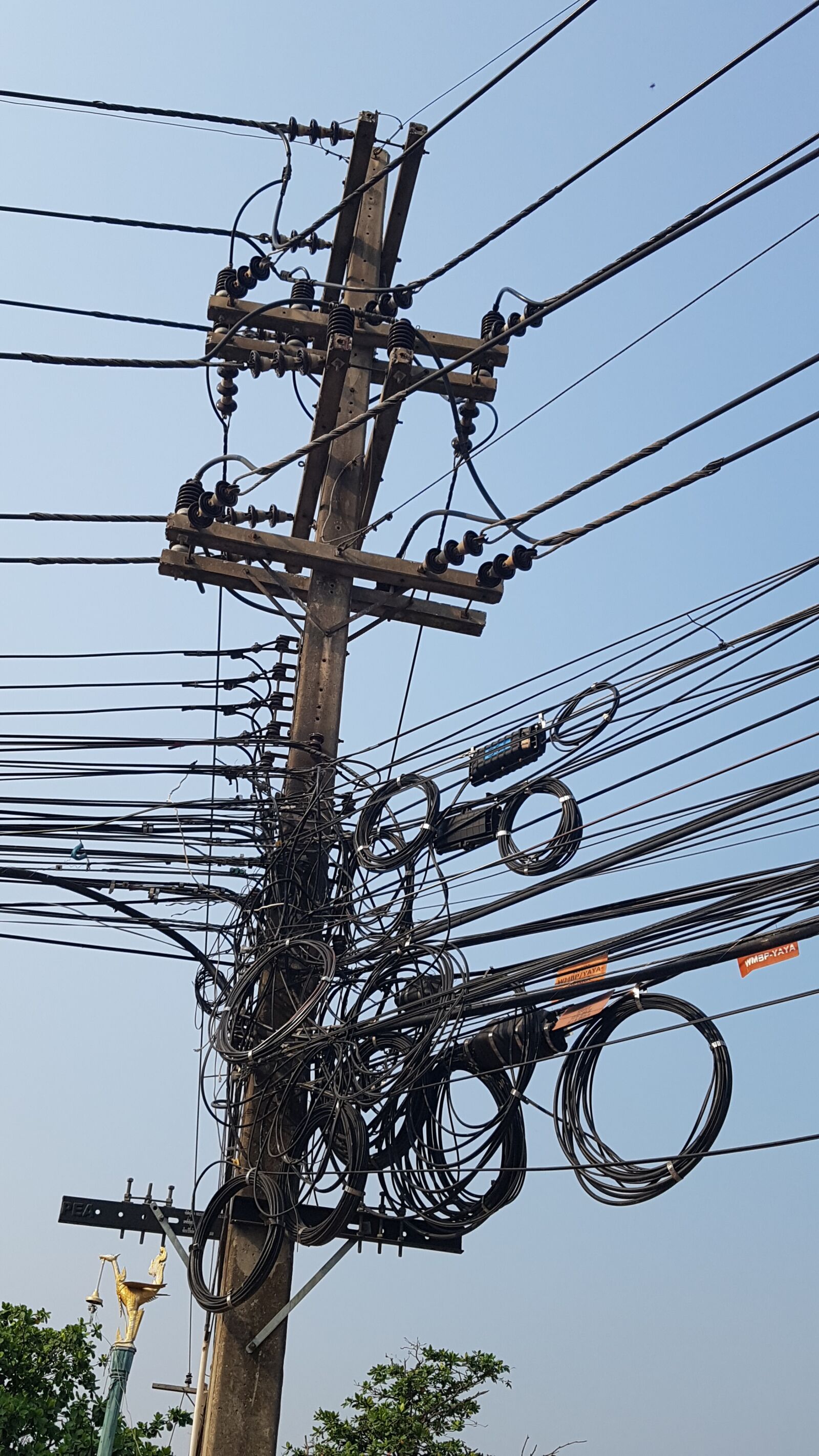 Samsung Galaxy S7 sample photo. Energy, wire, electricity photography